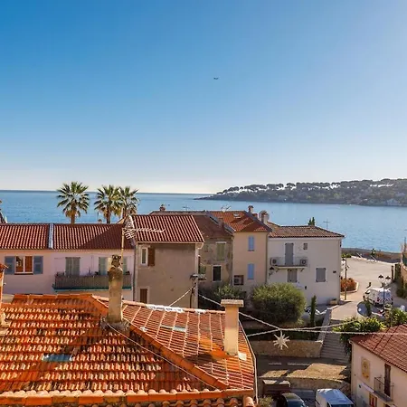 Fabulous Old-Town House, Vue Mer Terrasse, Philomer, 3 Appartements