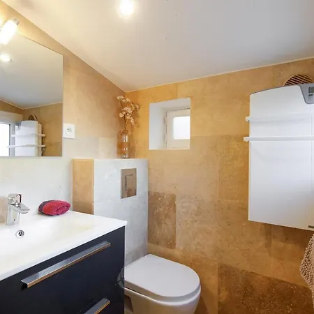 Fabulous Old-Town House, Vue Mer Terrasse, Philomer, 3 Appartements *