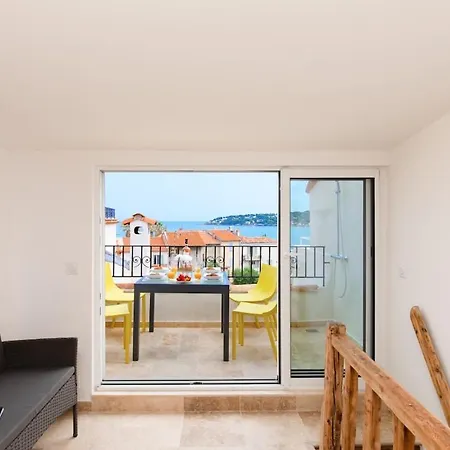 Διαμέρισμα Fabulous Old-Town House, Vue Mer Terrasse, Philomer, 3 Appartements