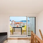 Apartment Fabulous Old-town House, Vue Terrasse, Philomer, 3