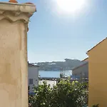 Fabulous Old-town House, Vue Terrasse, Philomer, 3 Apartment Antibes