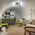 Apartment Fabulous Old-town House, Vue Terrasse, Philomer, 3 *