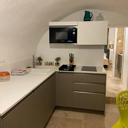 Fabulous Old-Town House, Vue Mer Terrasse, Philomer, 3 Appartements Lejlighed *