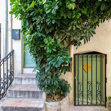 Fabulous Old-town House, Vue Terrasse, Philomer, 3 דירה אנטיב