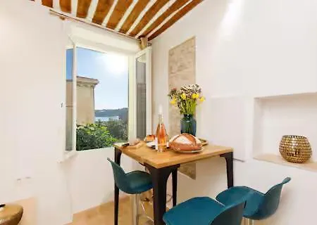 Fabulous Old-town House, Vue Terrasse, Philomer, 3 * Antibes