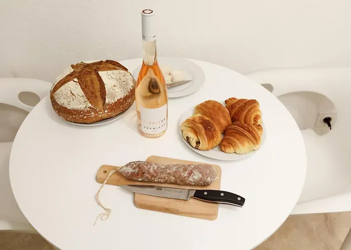 Fabulous Old-town House, Vue Terrasse, Philomer, 3 דירה